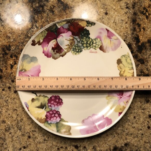 Porcelain Plate - Picture 2 of 4